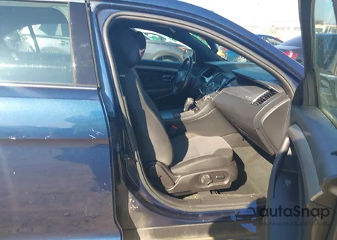 2016 Ford Taurus Sel z USA, uszkodzony, nr VIN 1FAHP2E89GG142704